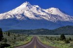 Amazing-Mount-Everest-Free-Wallpaper-For-Desktop.jpg