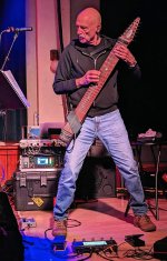 Tony Levin.jpg